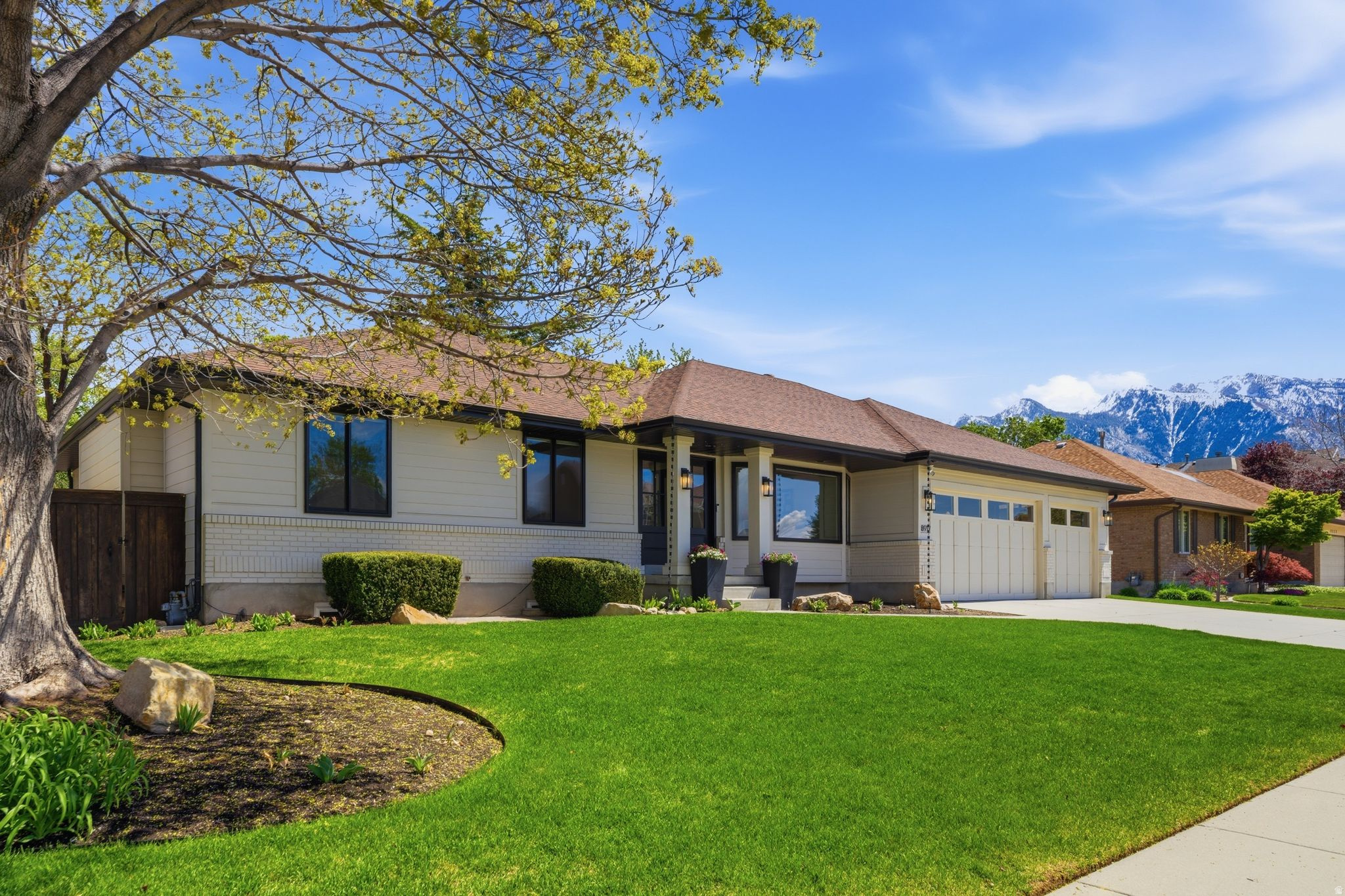 SUMMER MEADOWS - Residential