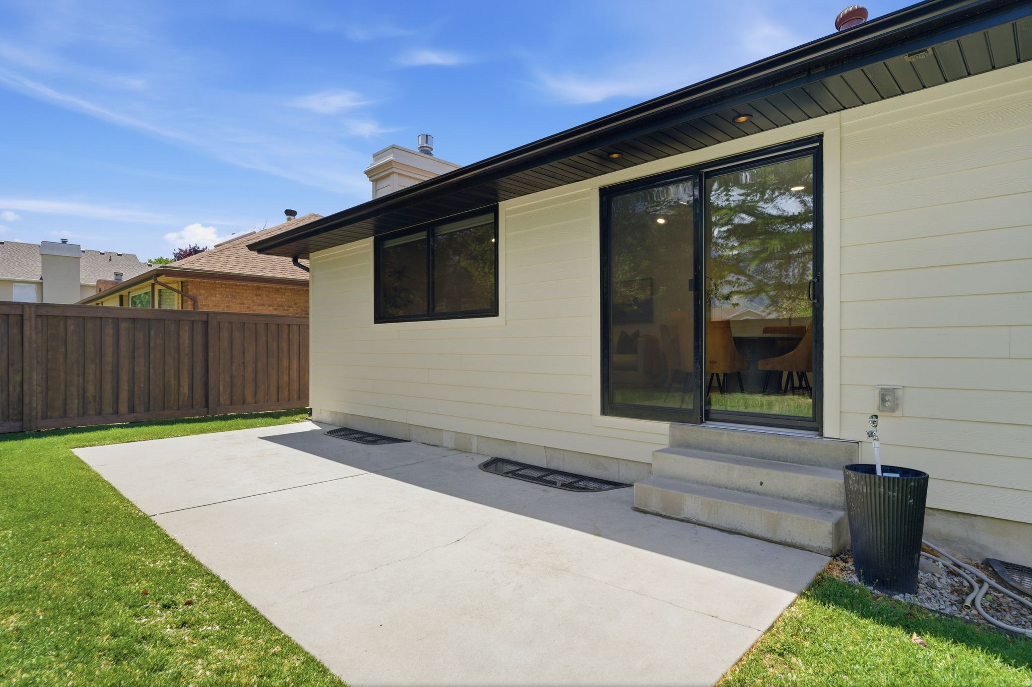 SUMMER MEADOWS - Residential