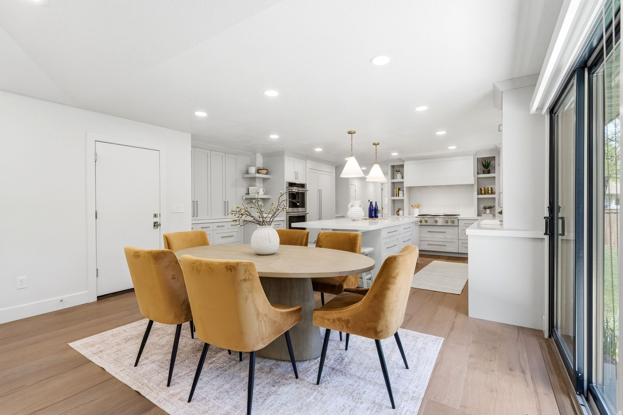 SUMMER MEADOWS - Residential