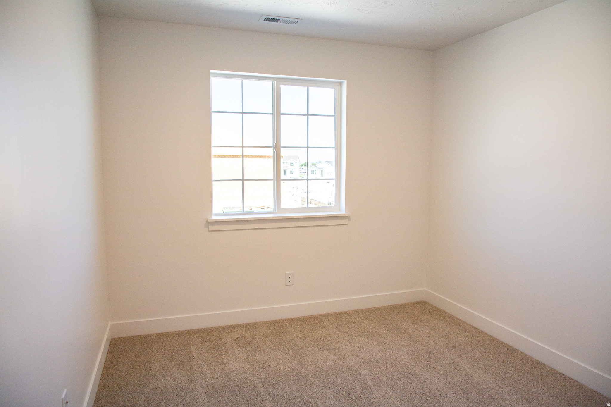 SALEM FIELDS - Residential