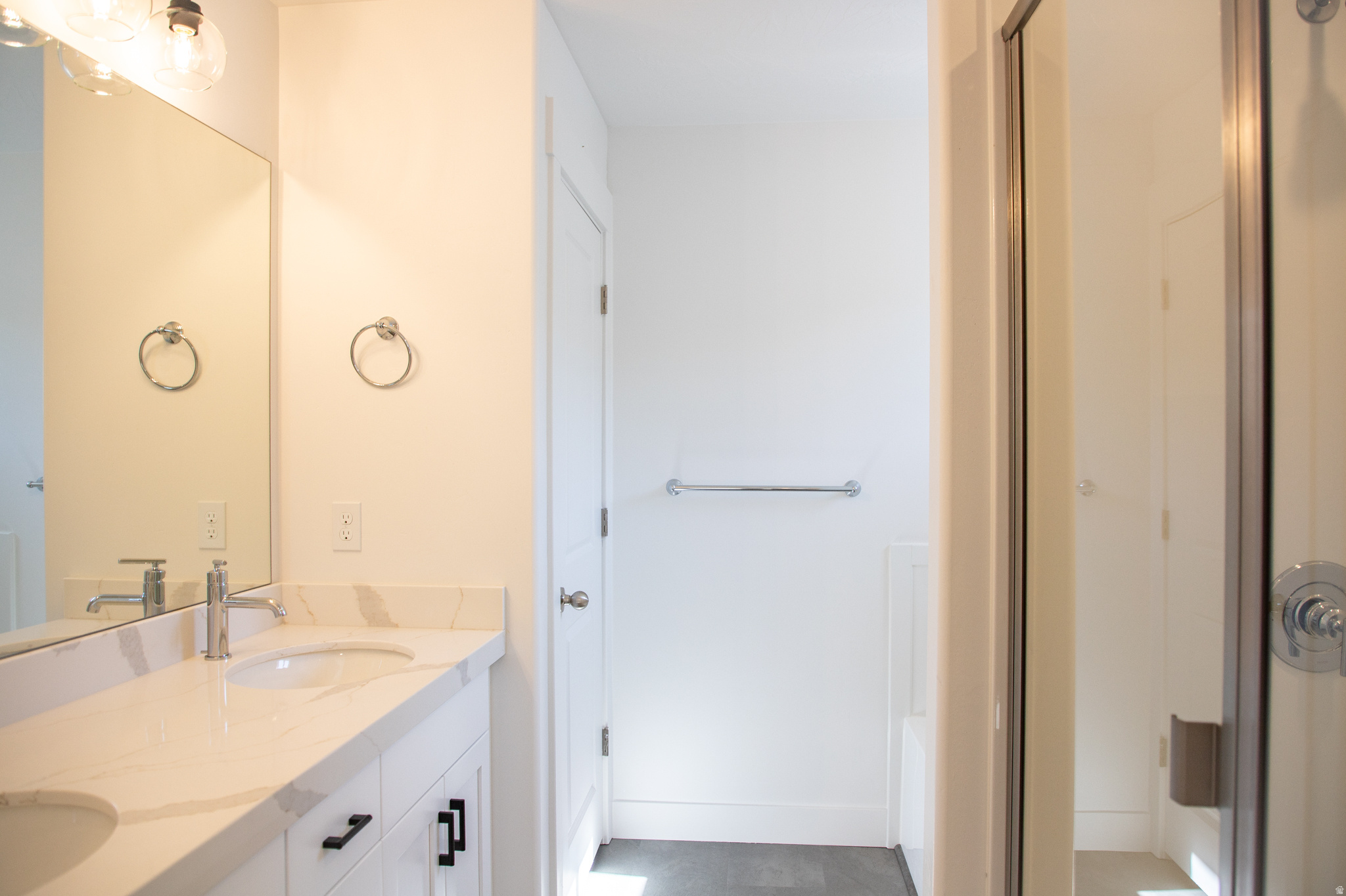 SALEM FIELDS - Residential