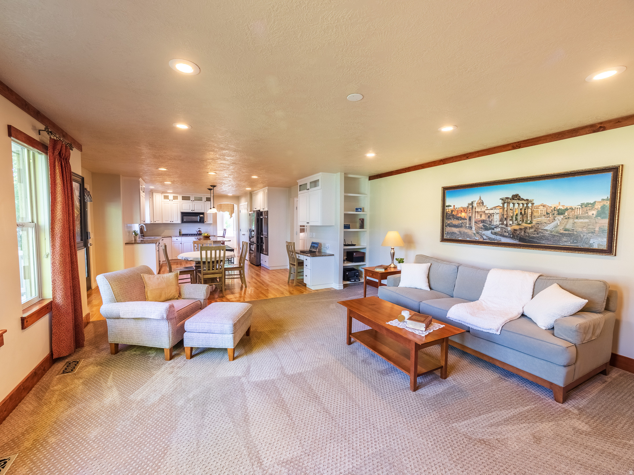 QUAIL HOLLOW - Residential