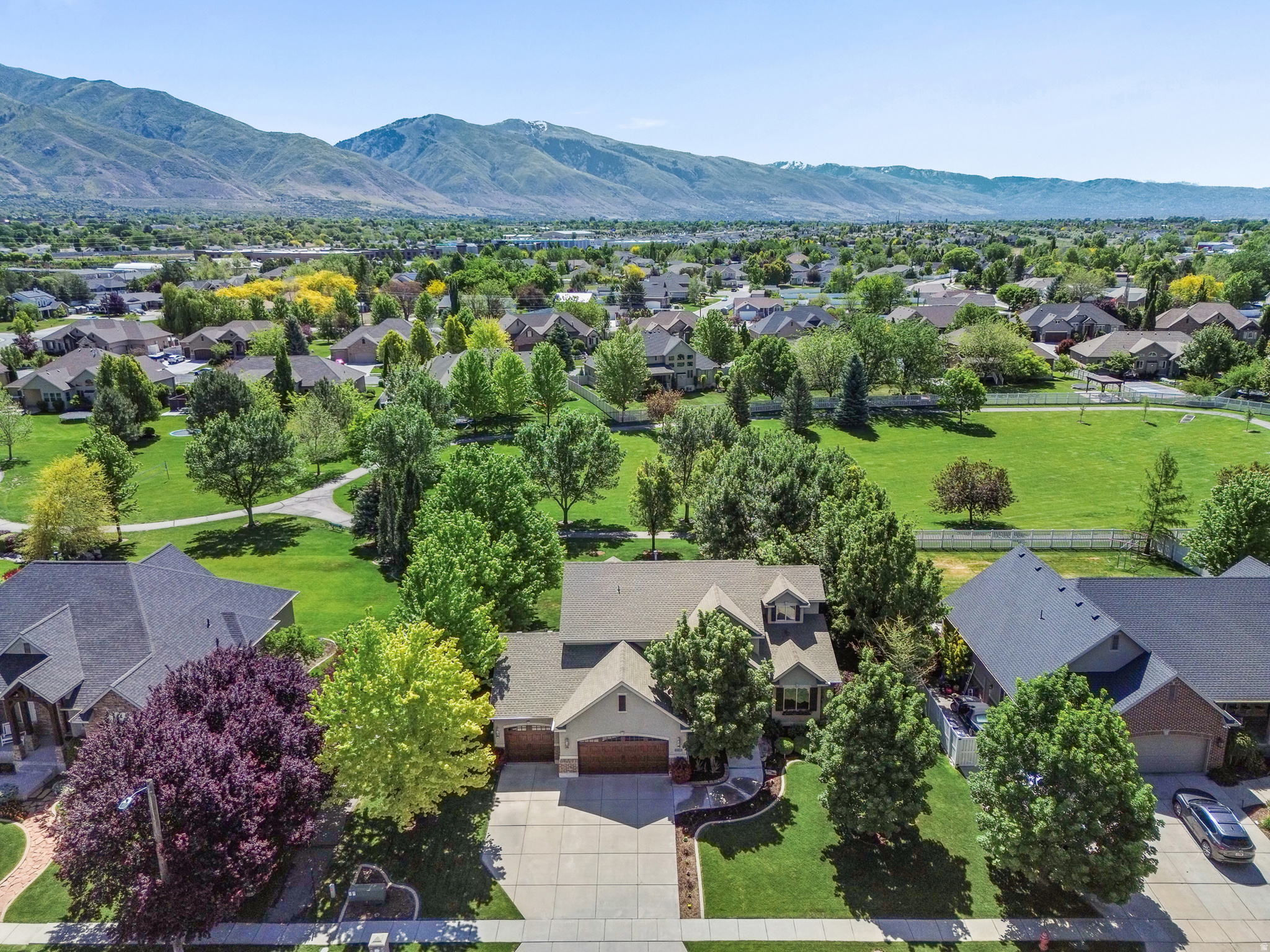 QUAIL HOLLOW - Residential