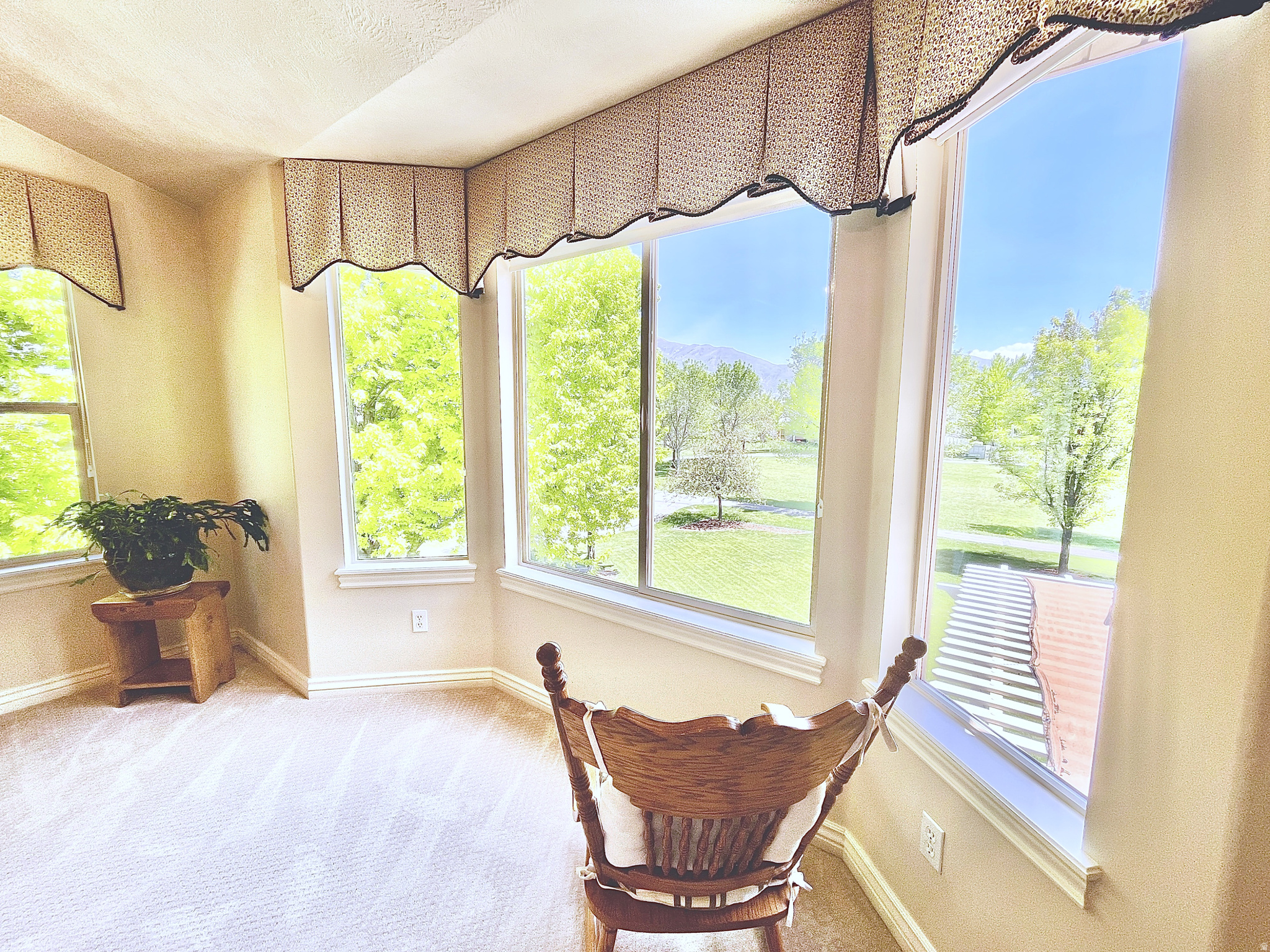 QUAIL HOLLOW - Residential