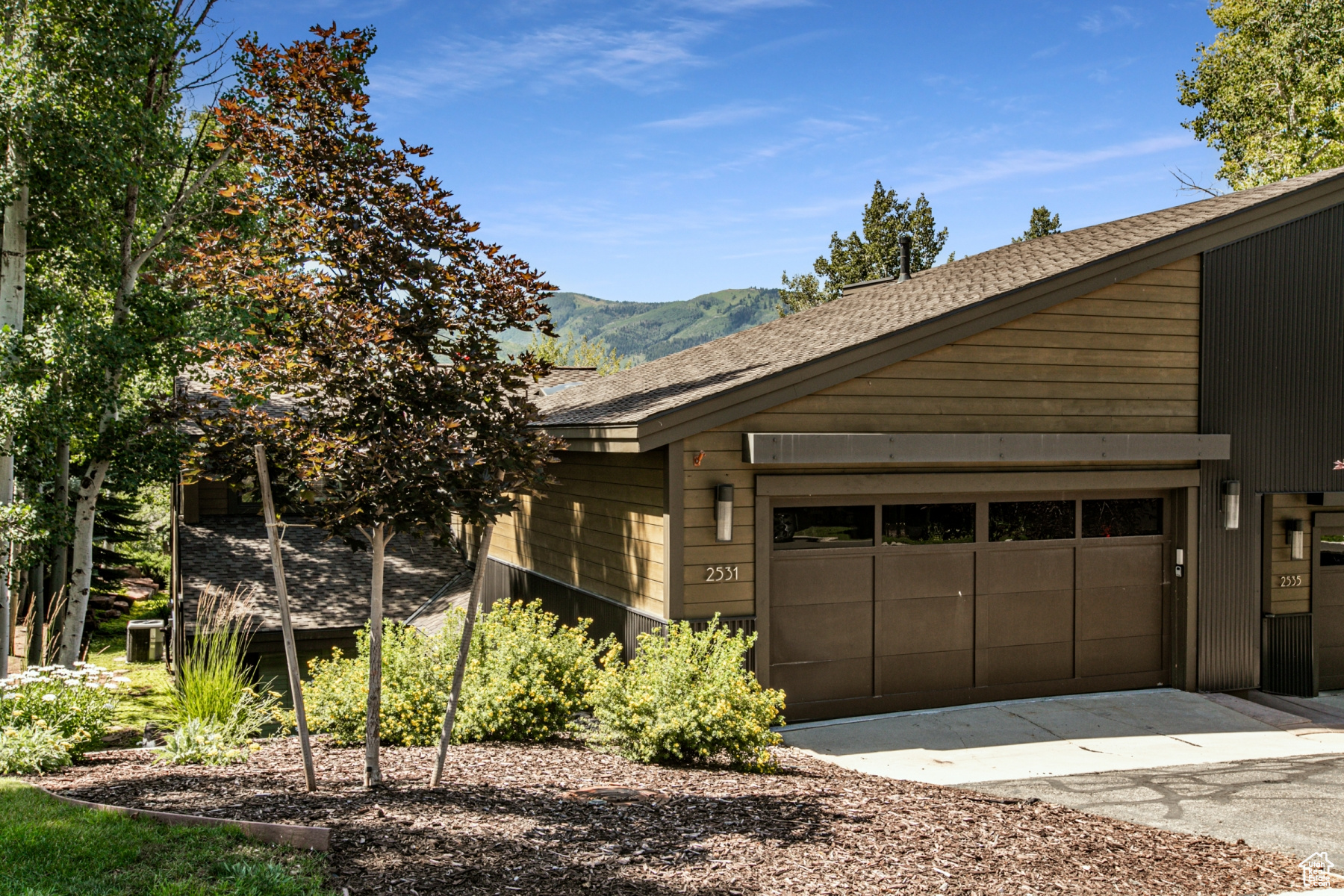 FAIRWAY VILLAGE - Residential Lease