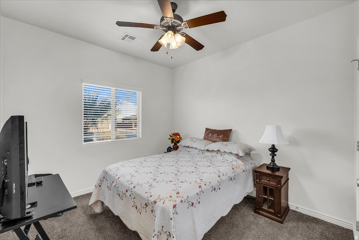 DESERT CREST PH 1 - Residential