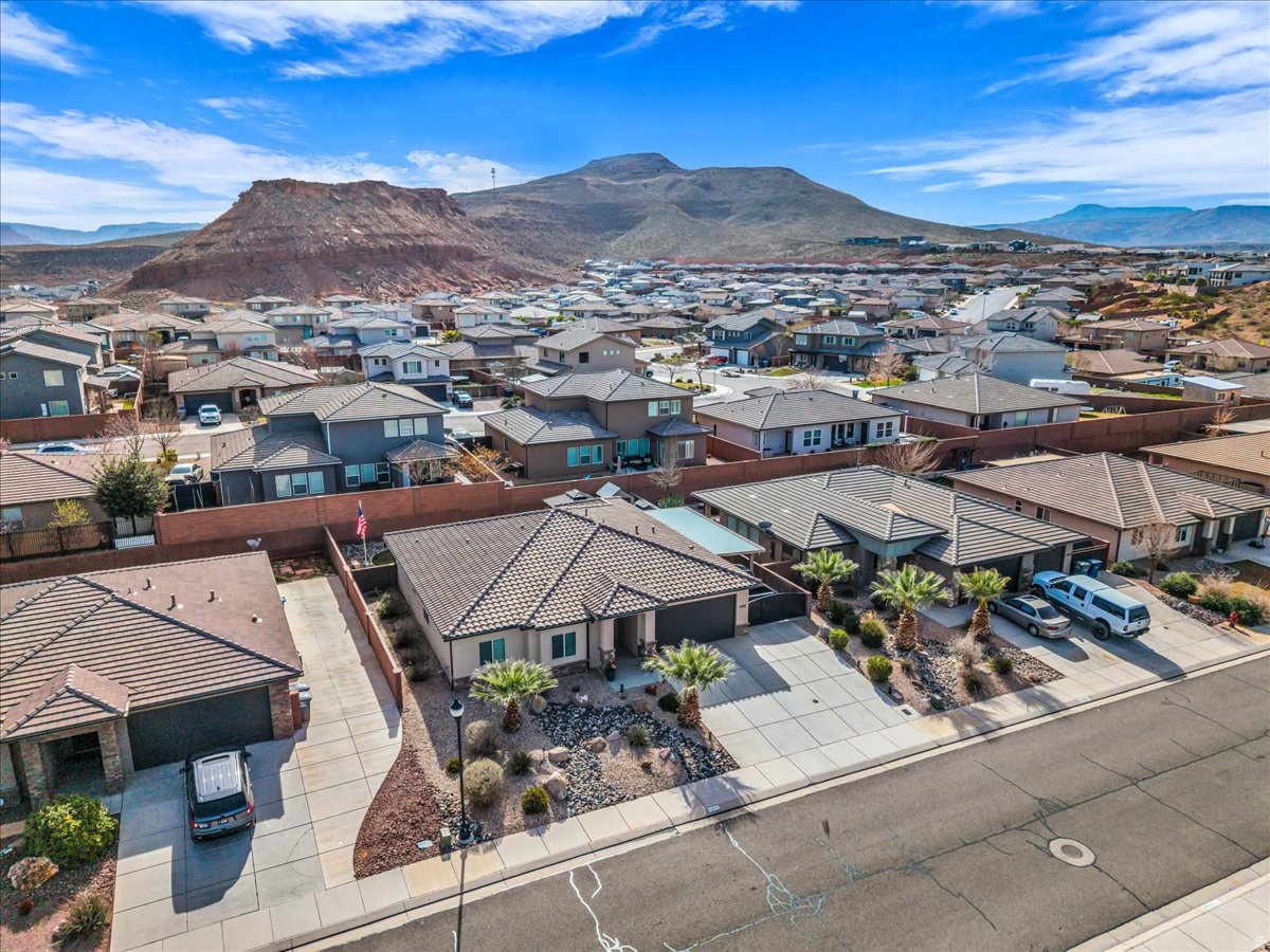 DESERT CREST PH 1 - Residential