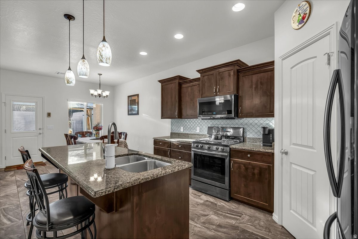 DESERT CREST PH 1 - Residential