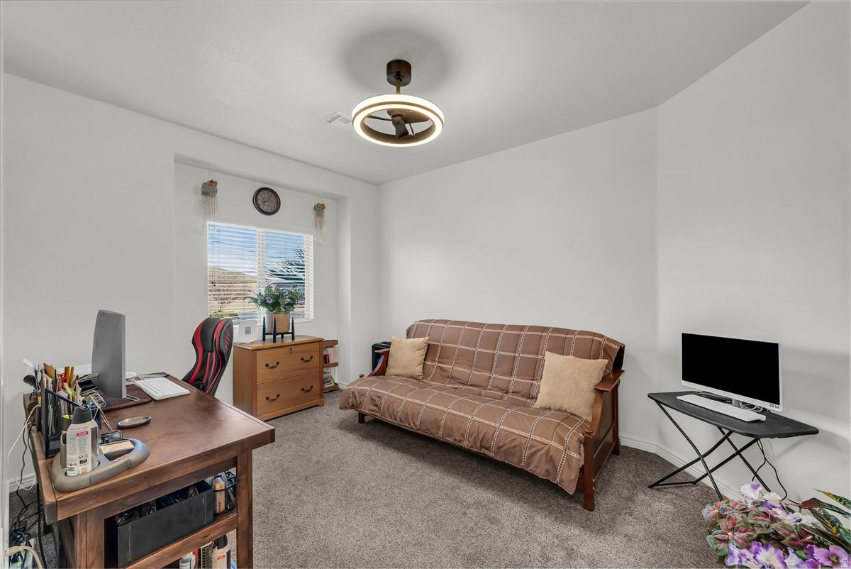 DESERT CREST PH 1 - Residential