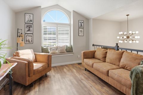 Tiny photo for 522 S COUNTRY CREEK DR, Layton, UT 84041 (MLS # 2166873)
