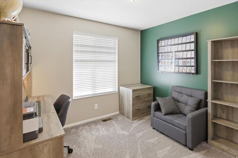 Tiny photo for 522 S COUNTRY CREEK DR, Layton, UT 84041 (MLS # 2166873)