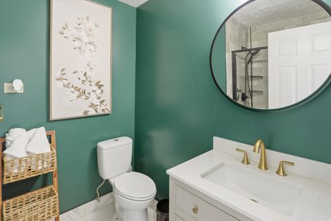 Tiny photo for 522 S COUNTRY CREEK DR, Layton, UT 84041 (MLS # 2166873)