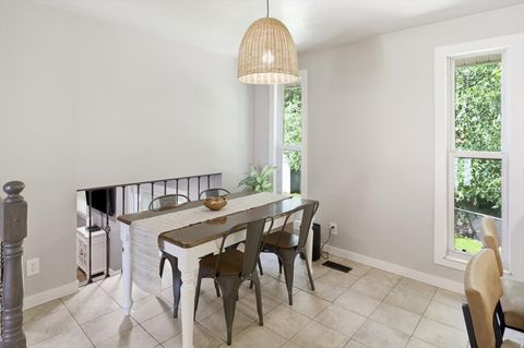 Tiny photo for 522 S COUNTRY CREEK DR, Layton, UT 84041 (MLS # 2166873)