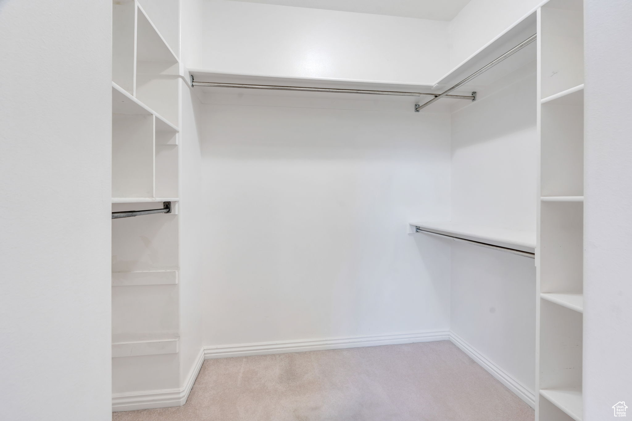 WILLOW RUN - Residential