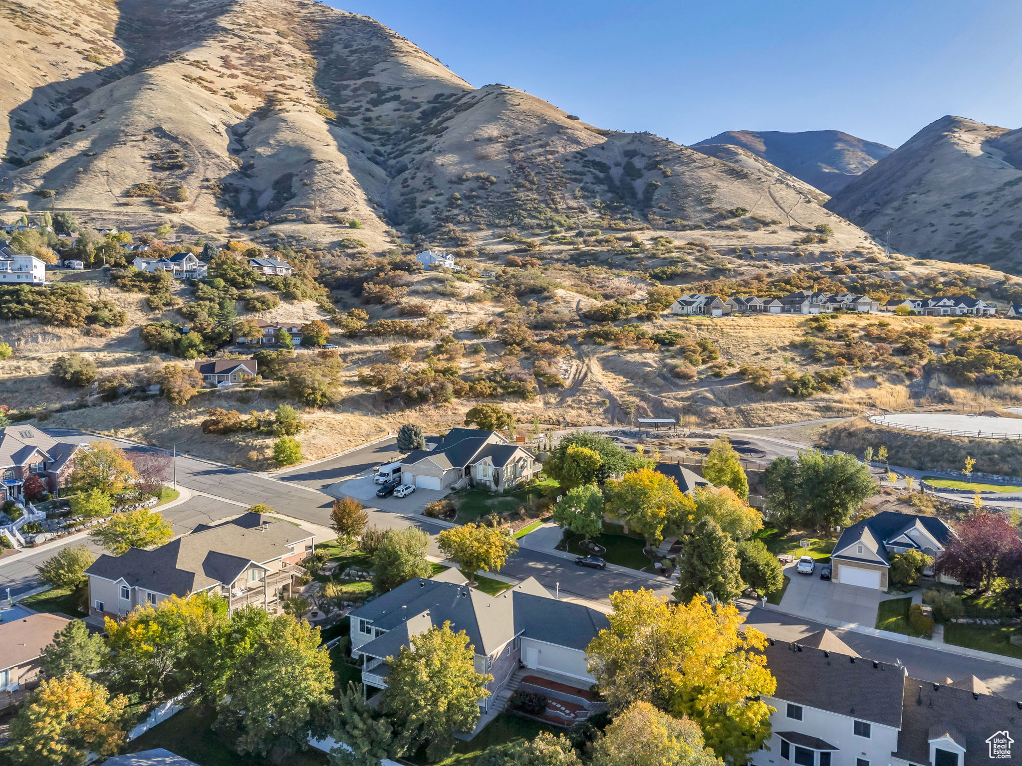 WILLOW RUN - Residential