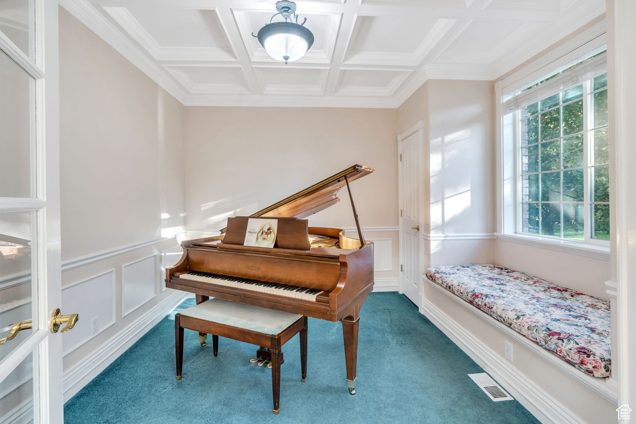 WILLOW RUN - Residential