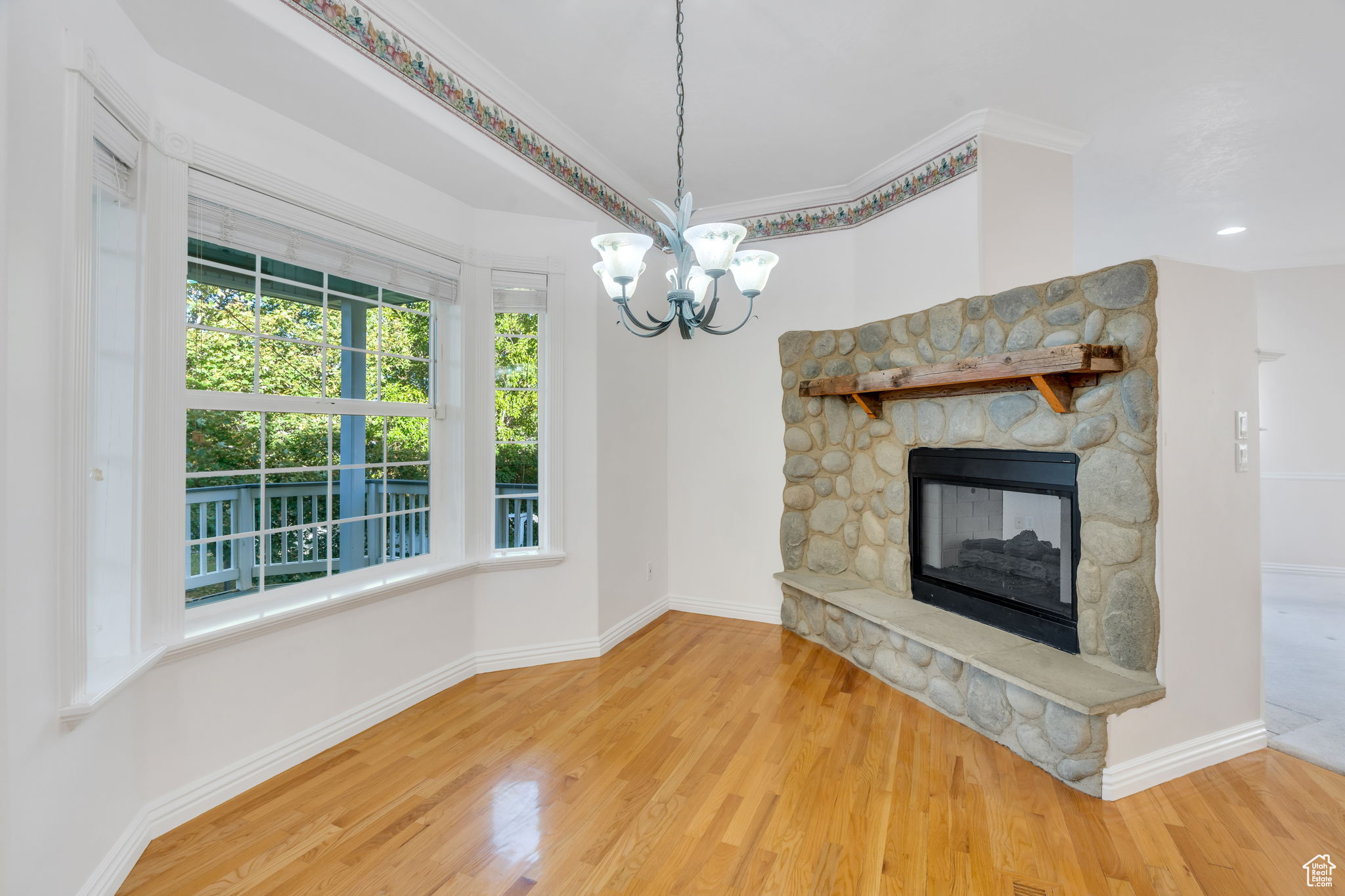 WILLOW RUN - Residential