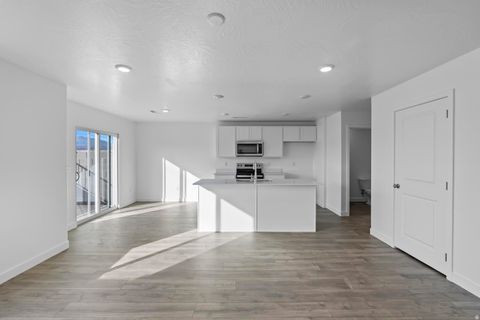 Tiny photo for 1704 S FORBIDDING WAY #2285, Washington, UT 84780 (MLS # 2120736)