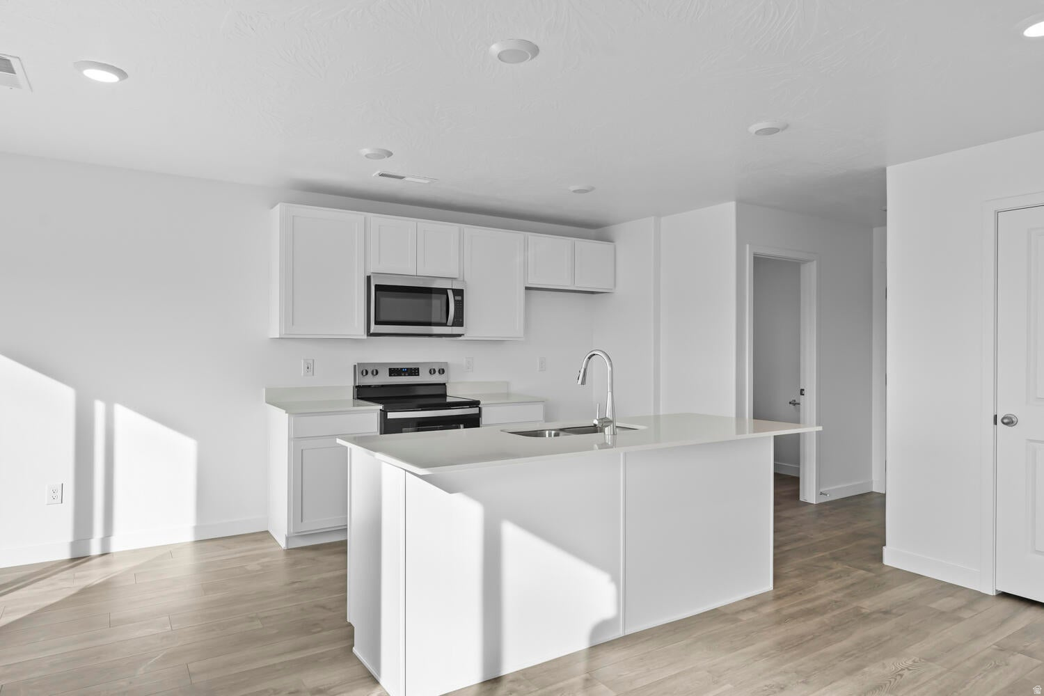 LONG VALLEY - Residential