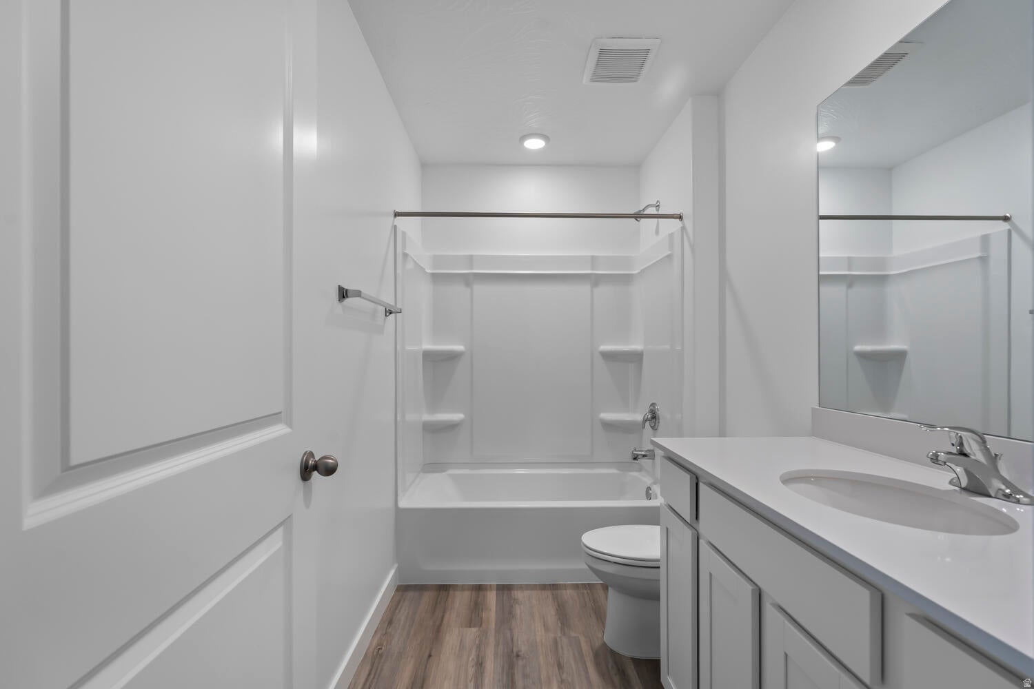 LONG VALLEY - Residential