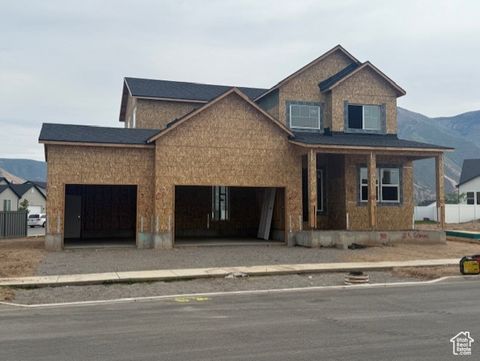 Tiny photo for 21 S CRIMSON WAY #310, Mapleton, UT 84664 (MLS # 2109738)