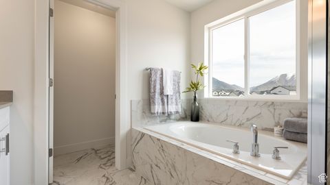 Tiny photo for 21 S CRIMSON WAY #310, Mapleton, UT 84664 (MLS # 2109738)