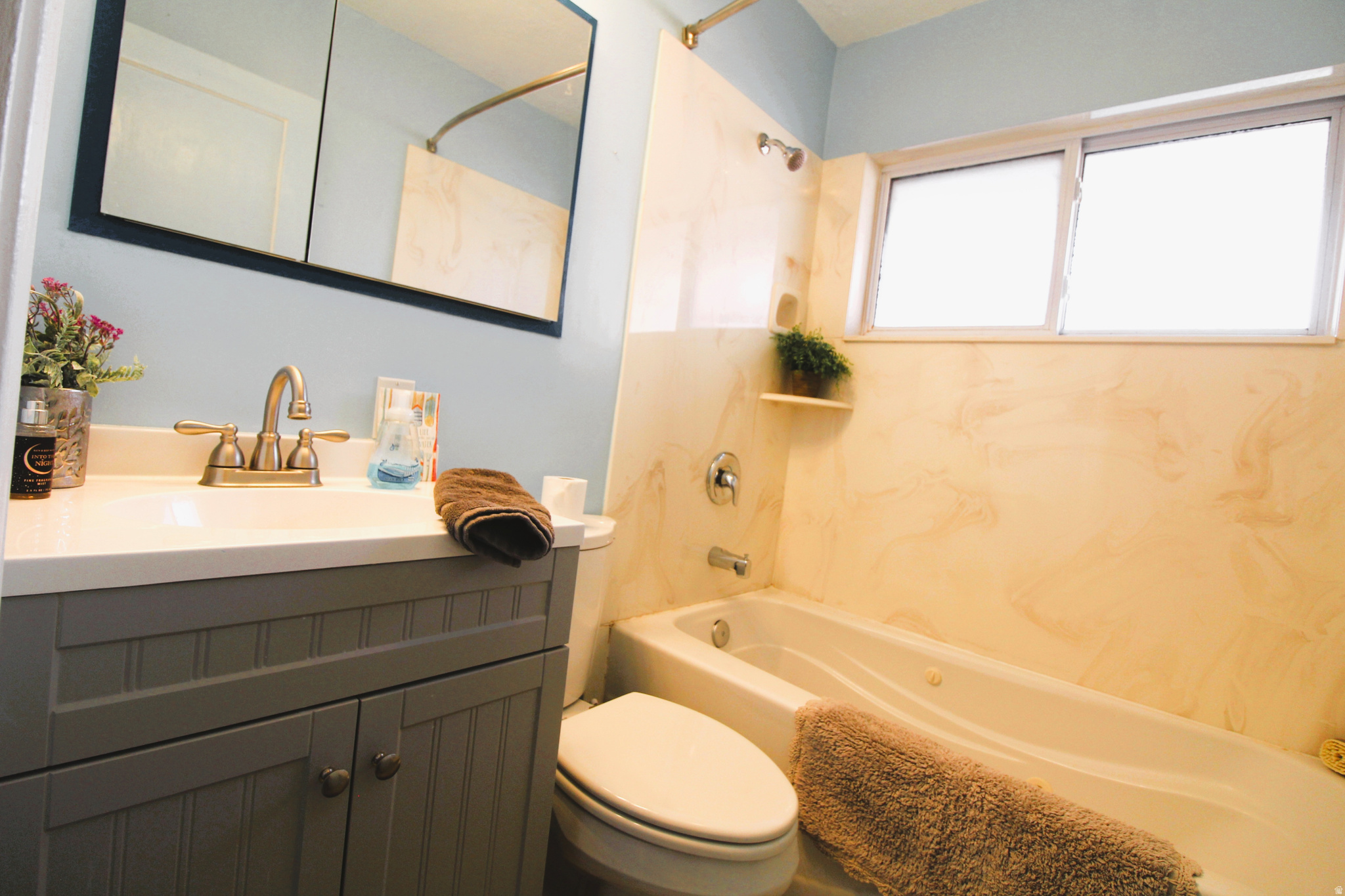 EL RANCHO - Residential