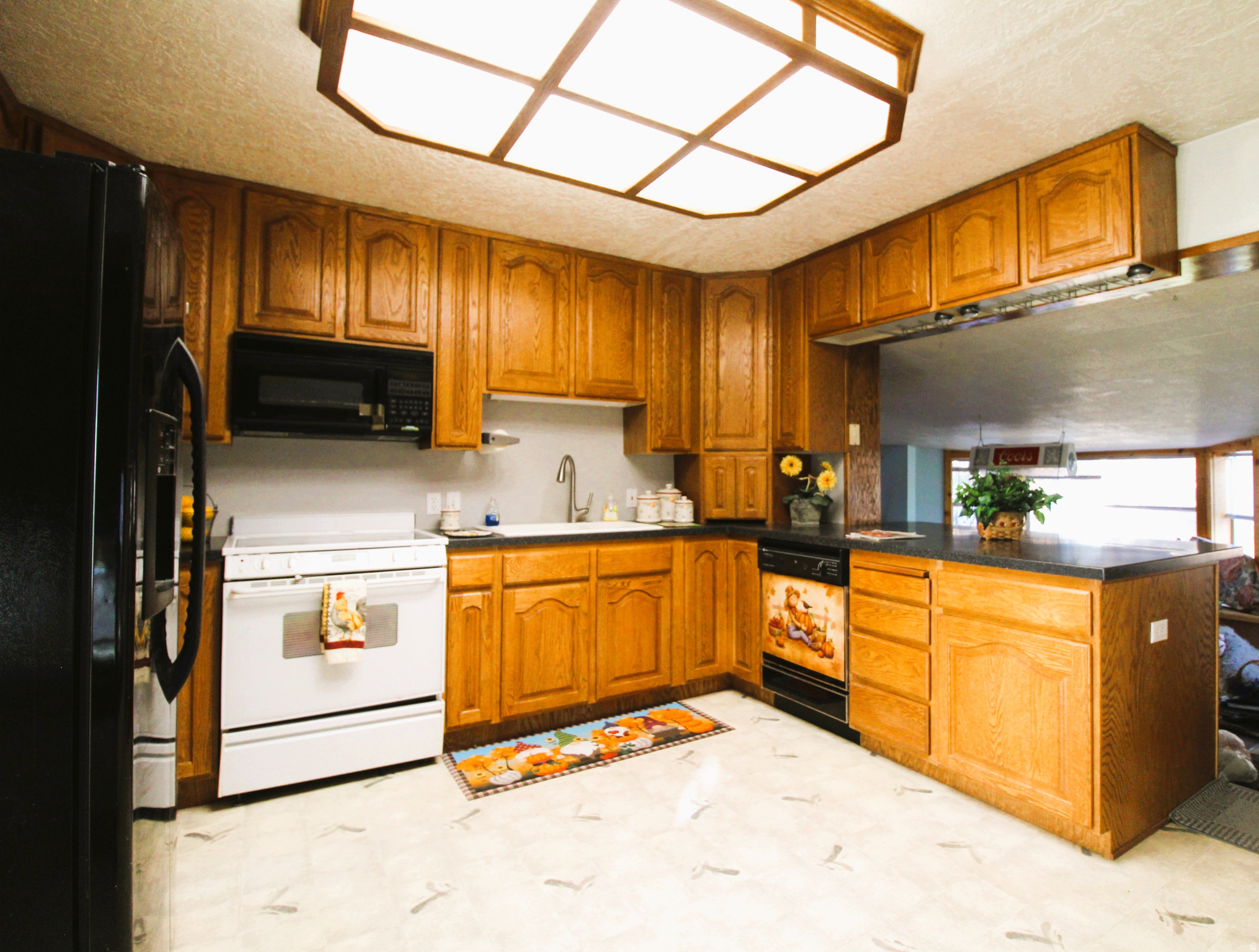 EL RANCHO - Residential