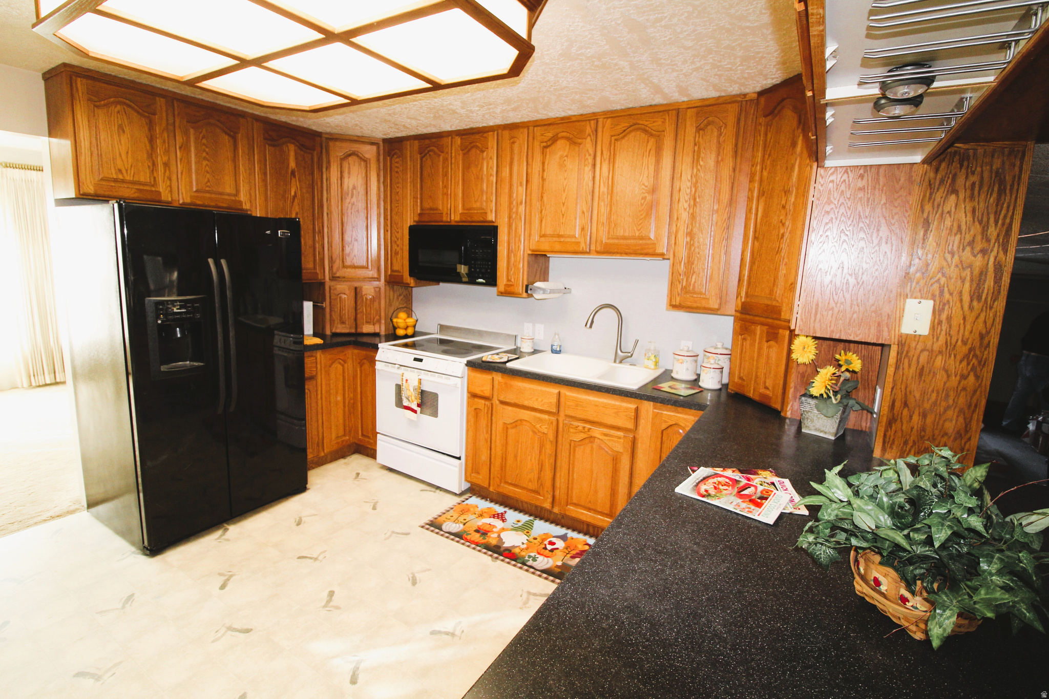 EL RANCHO - Residential