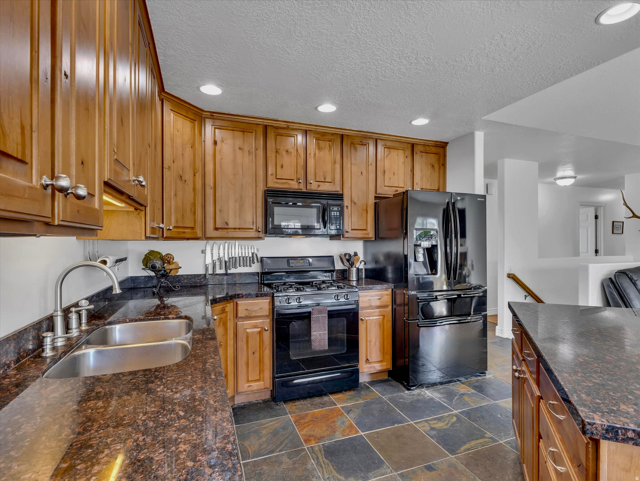 PHEASANT VILLAGE - Residential