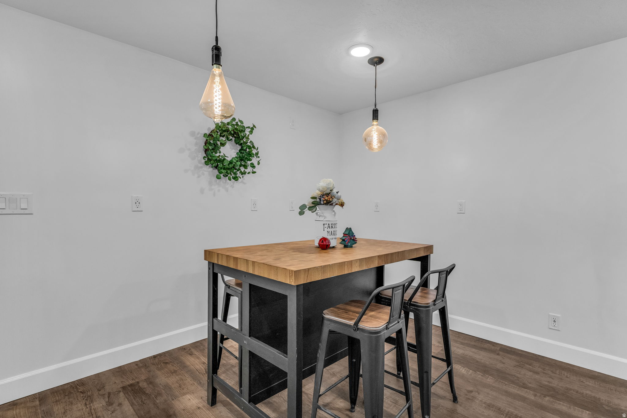 PHEASANT VILLAGE - Residential