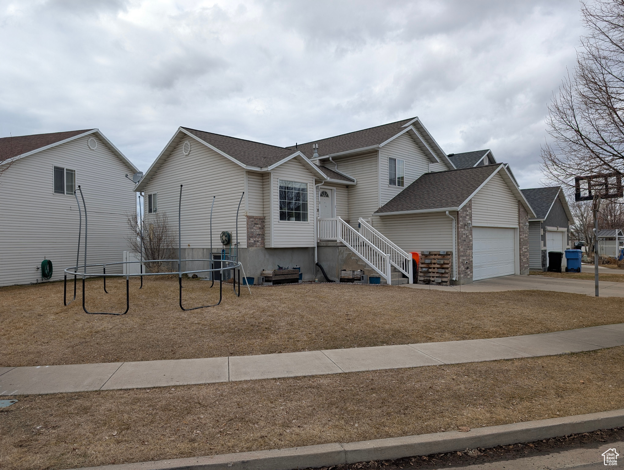 215 S Rosewood Cir, Logan, Utah image 2