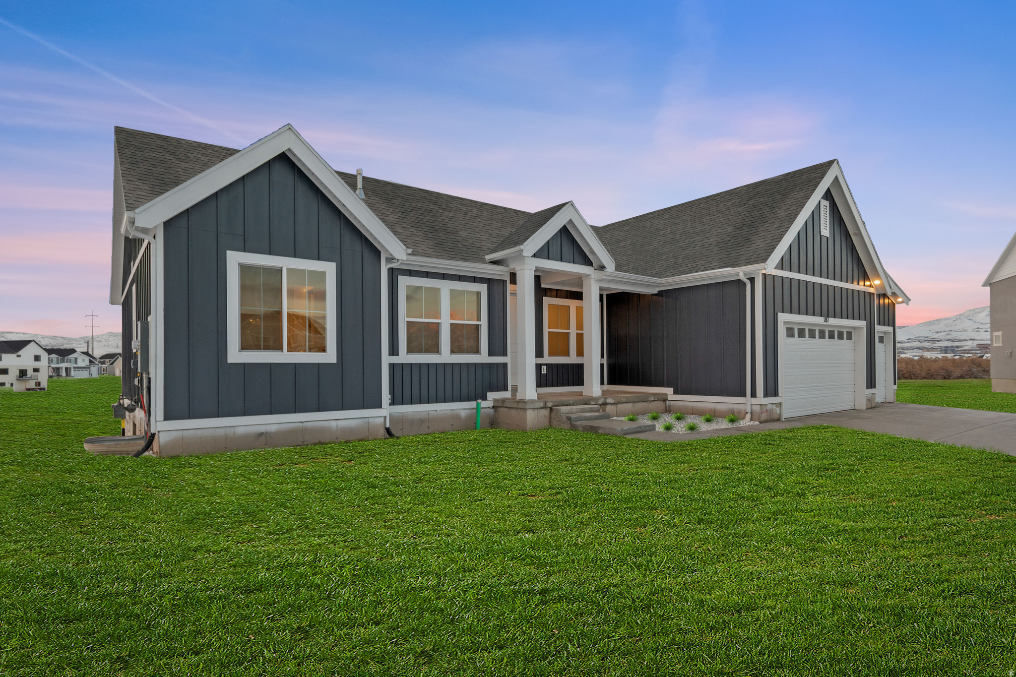 MOUNTAINSIDE ESTATES - Residential