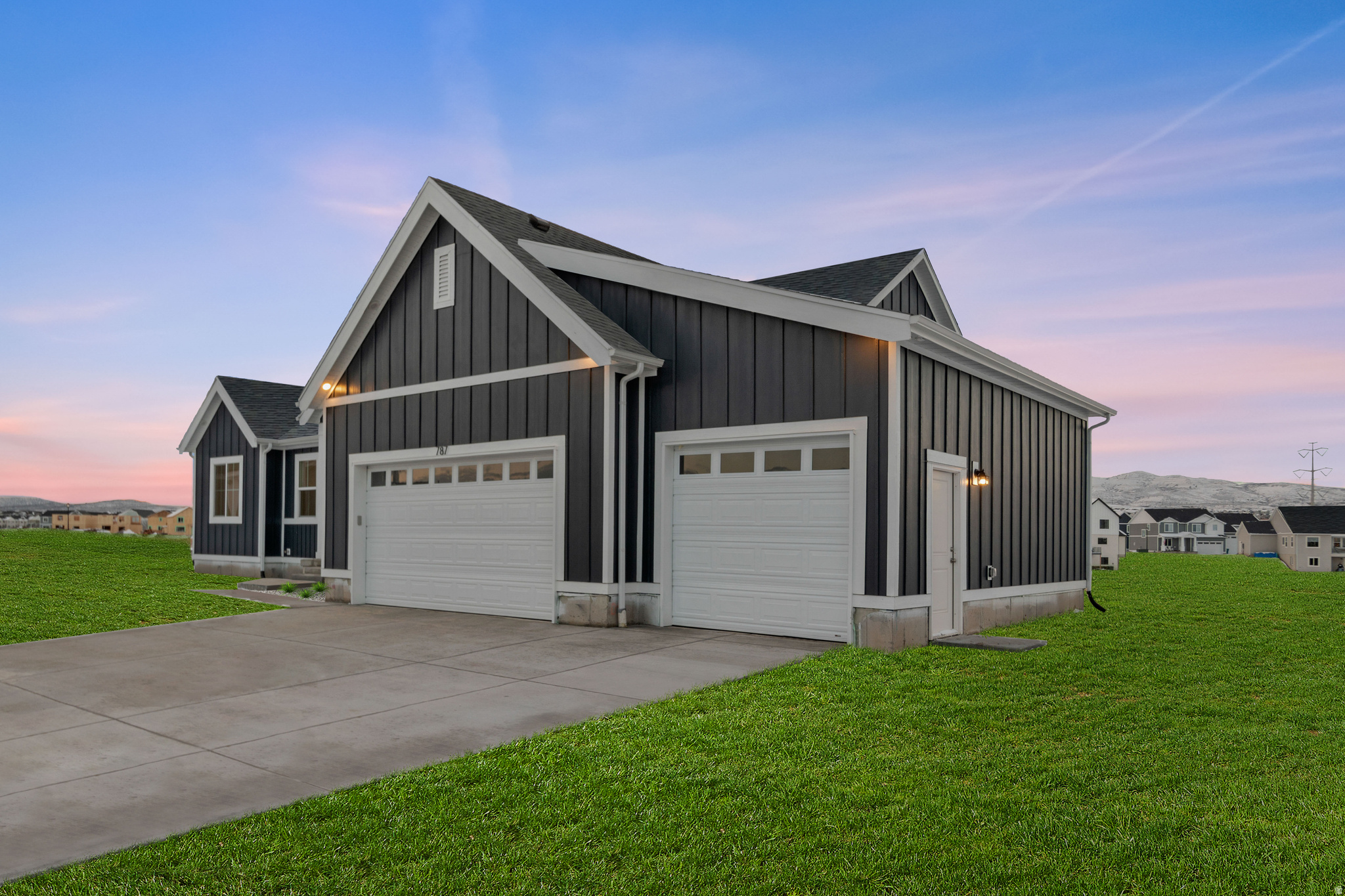 MOUNTAINSIDE ESTATES - Residential