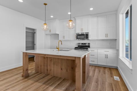 Tiny photo for 750 W 600 N, Smithfield, UT 84335 (MLS # 2176490)