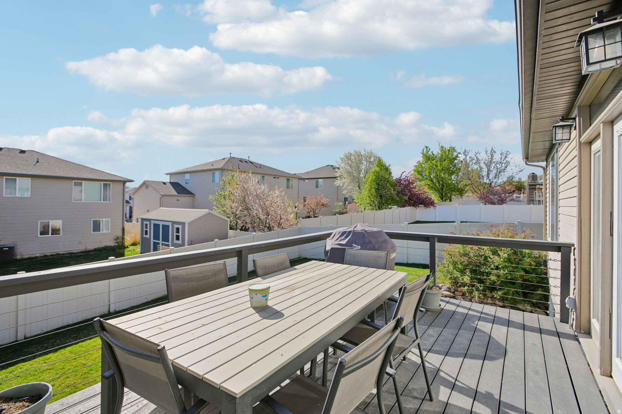 OQUIRRH HIGHLANDS - Residential