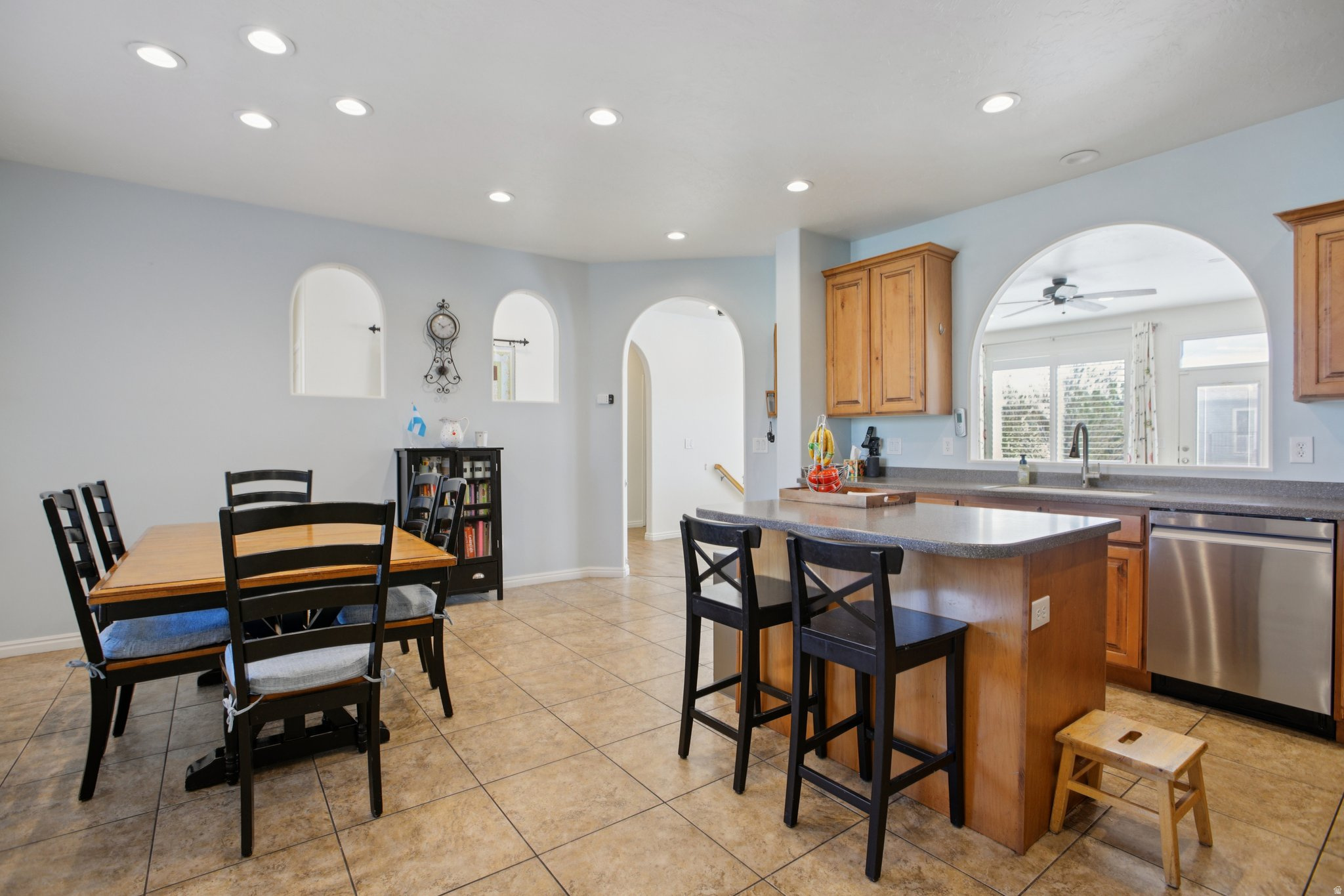 OQUIRRH HIGHLANDS - Residential