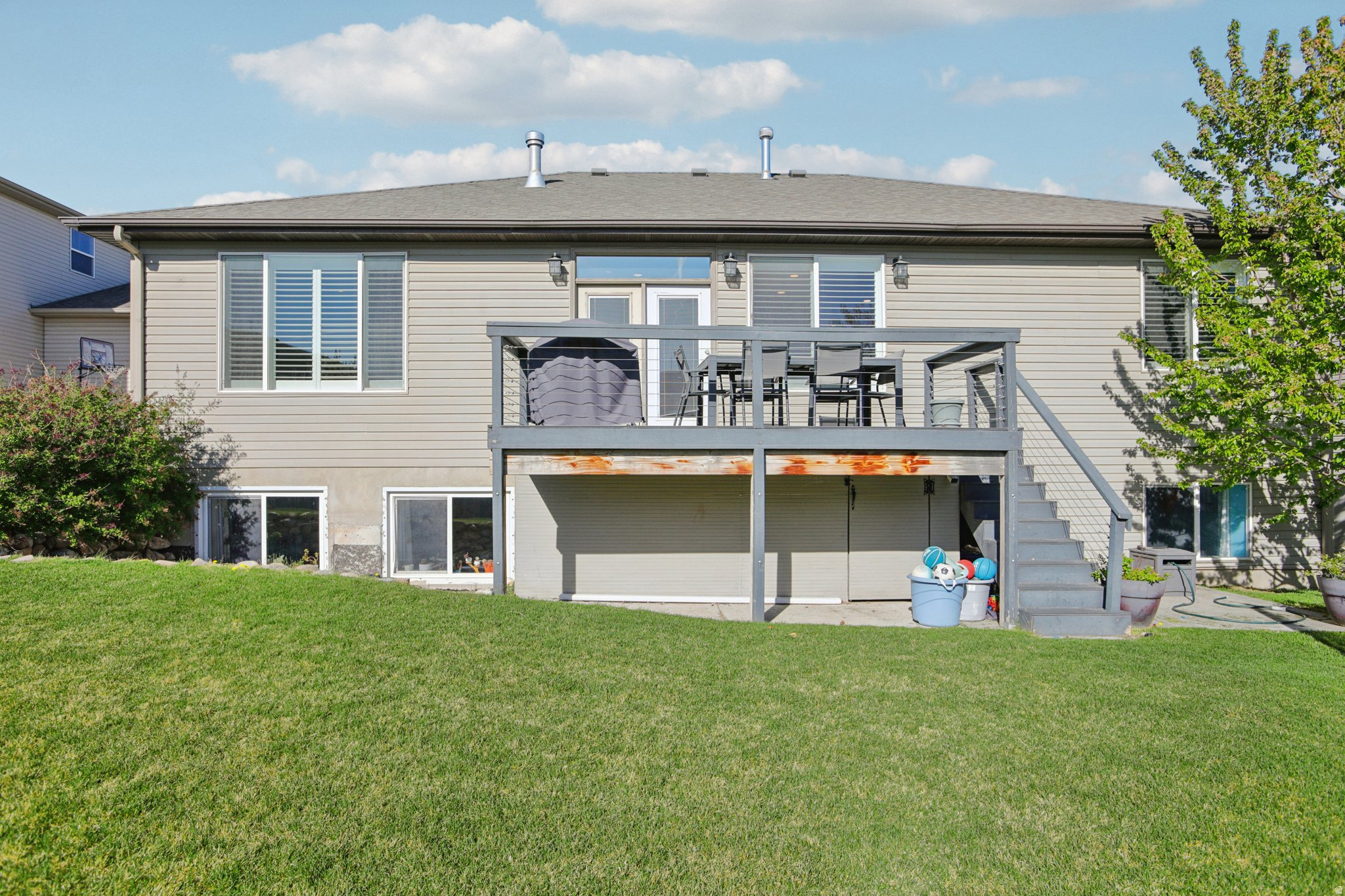 OQUIRRH HIGHLANDS - Residential