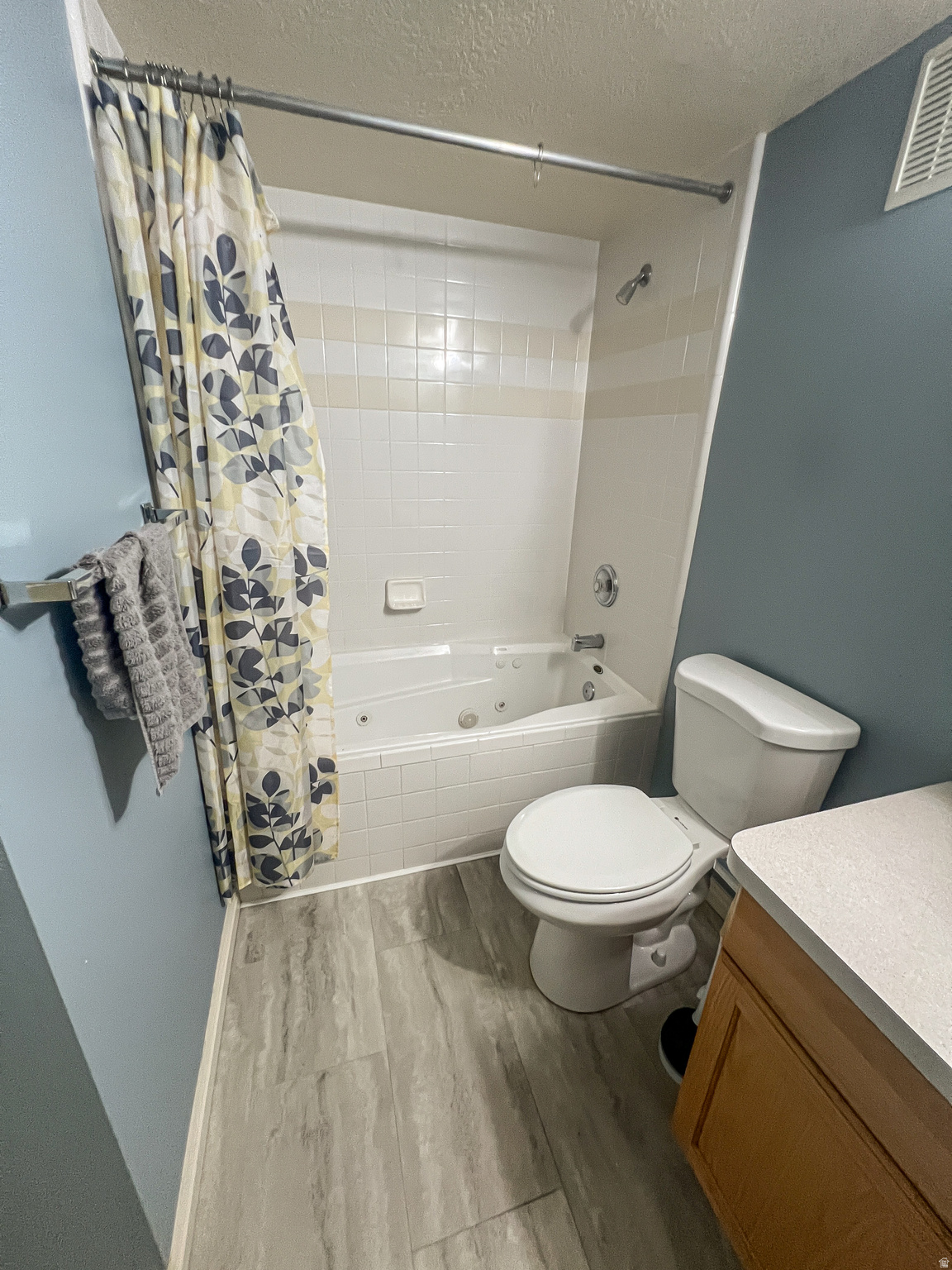 STONEBROOK CONDO - Residential