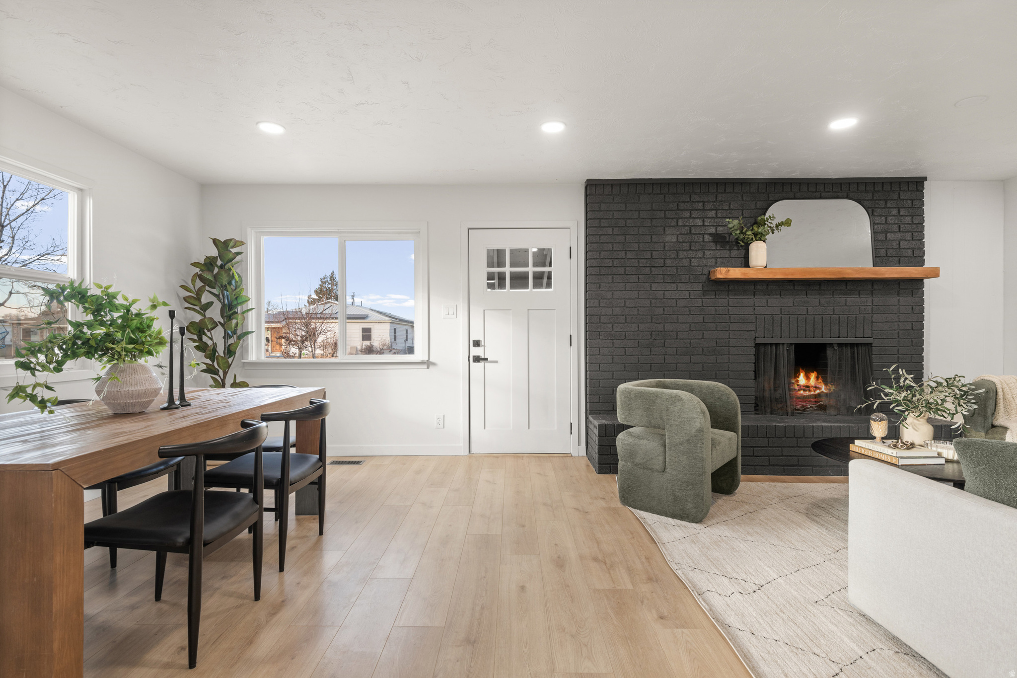 HOFFMAN HEIGHTS - Residential