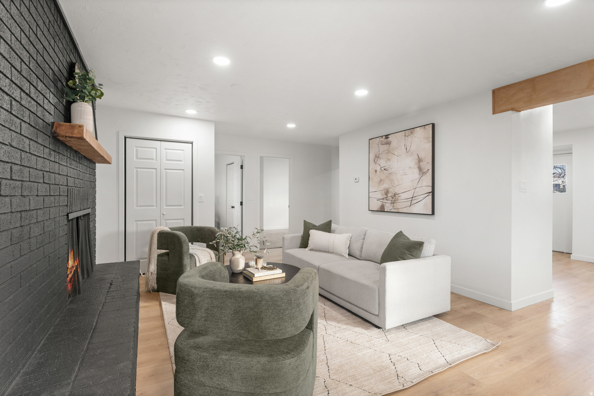 HOFFMAN HEIGHTS - Residential