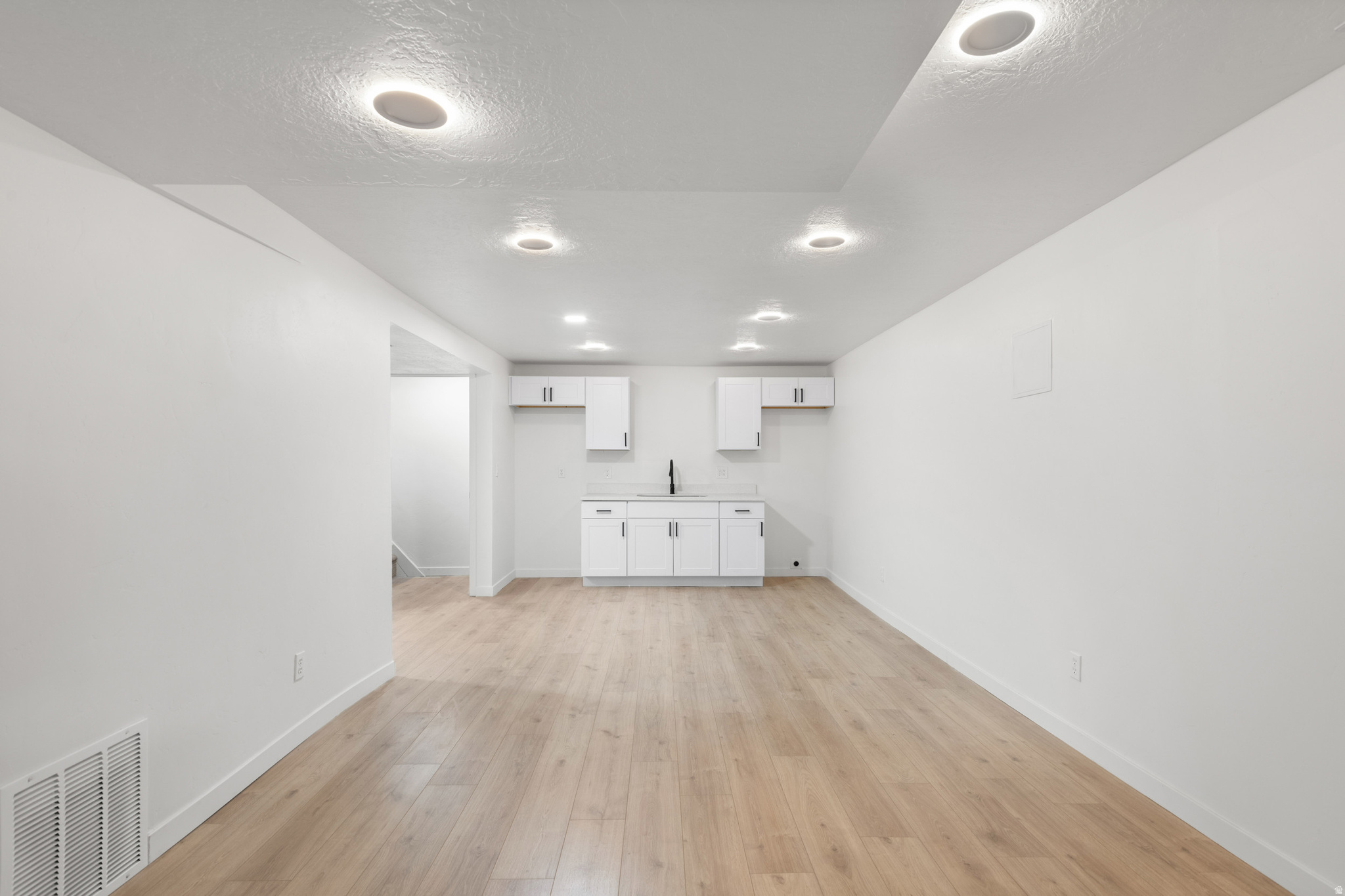 HOFFMAN HEIGHTS - Residential