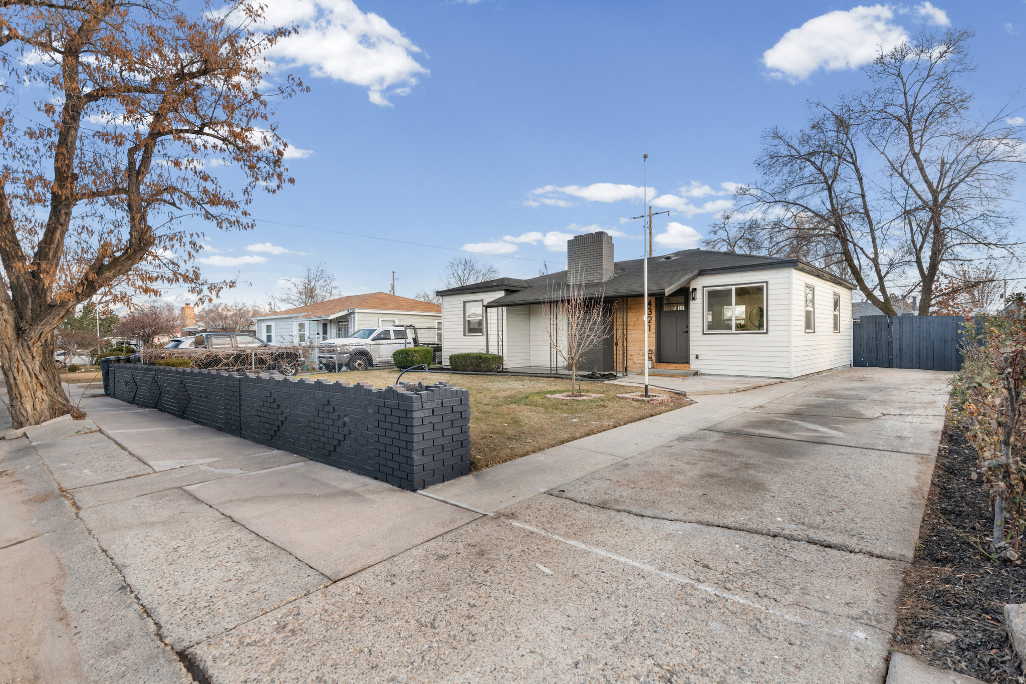 HOFFMAN HEIGHTS - Residential