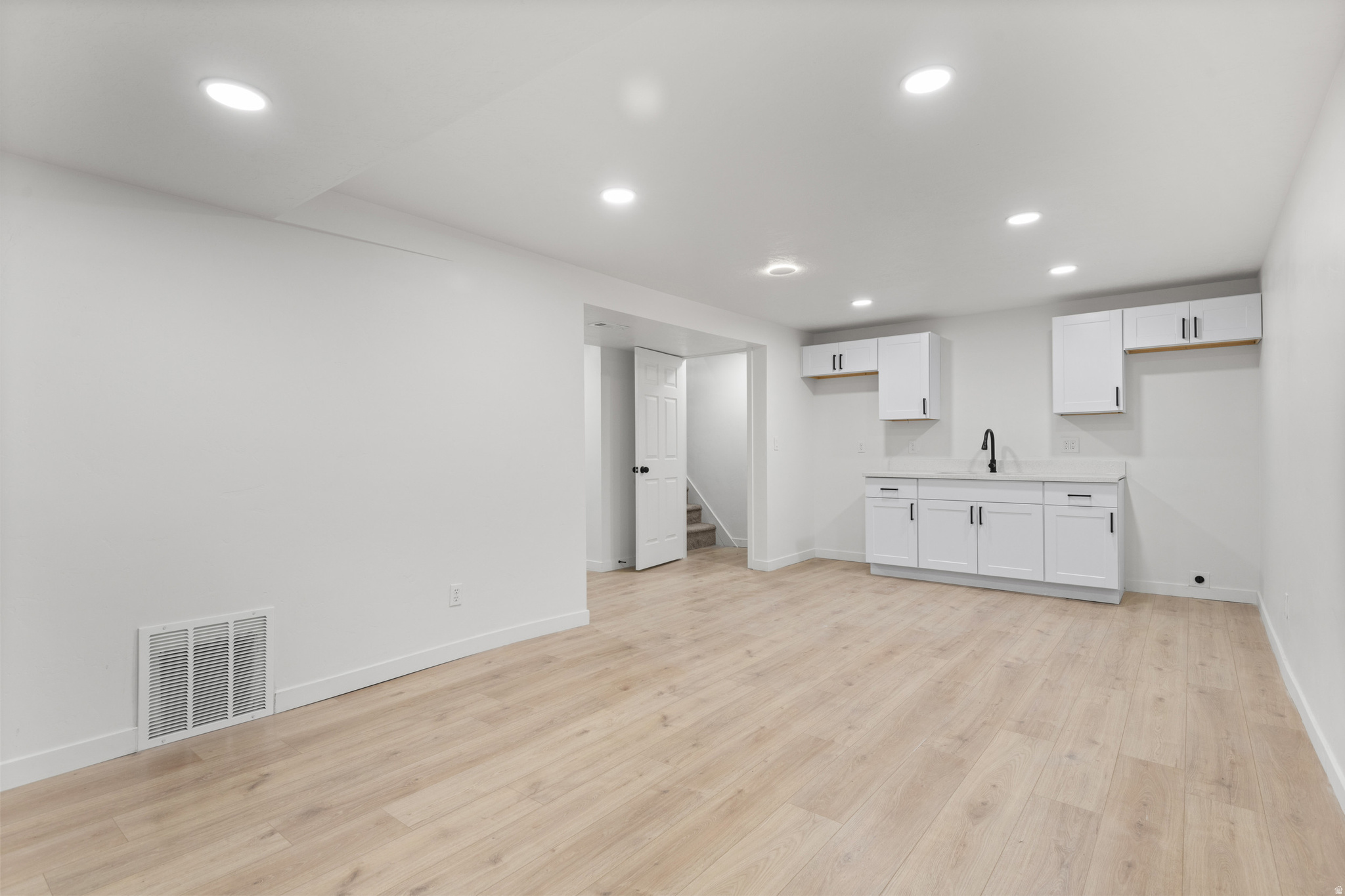 HOFFMAN HEIGHTS - Residential