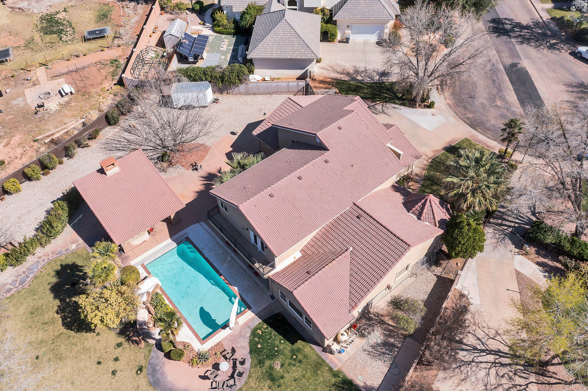 RIVER FRONT EST - Residential