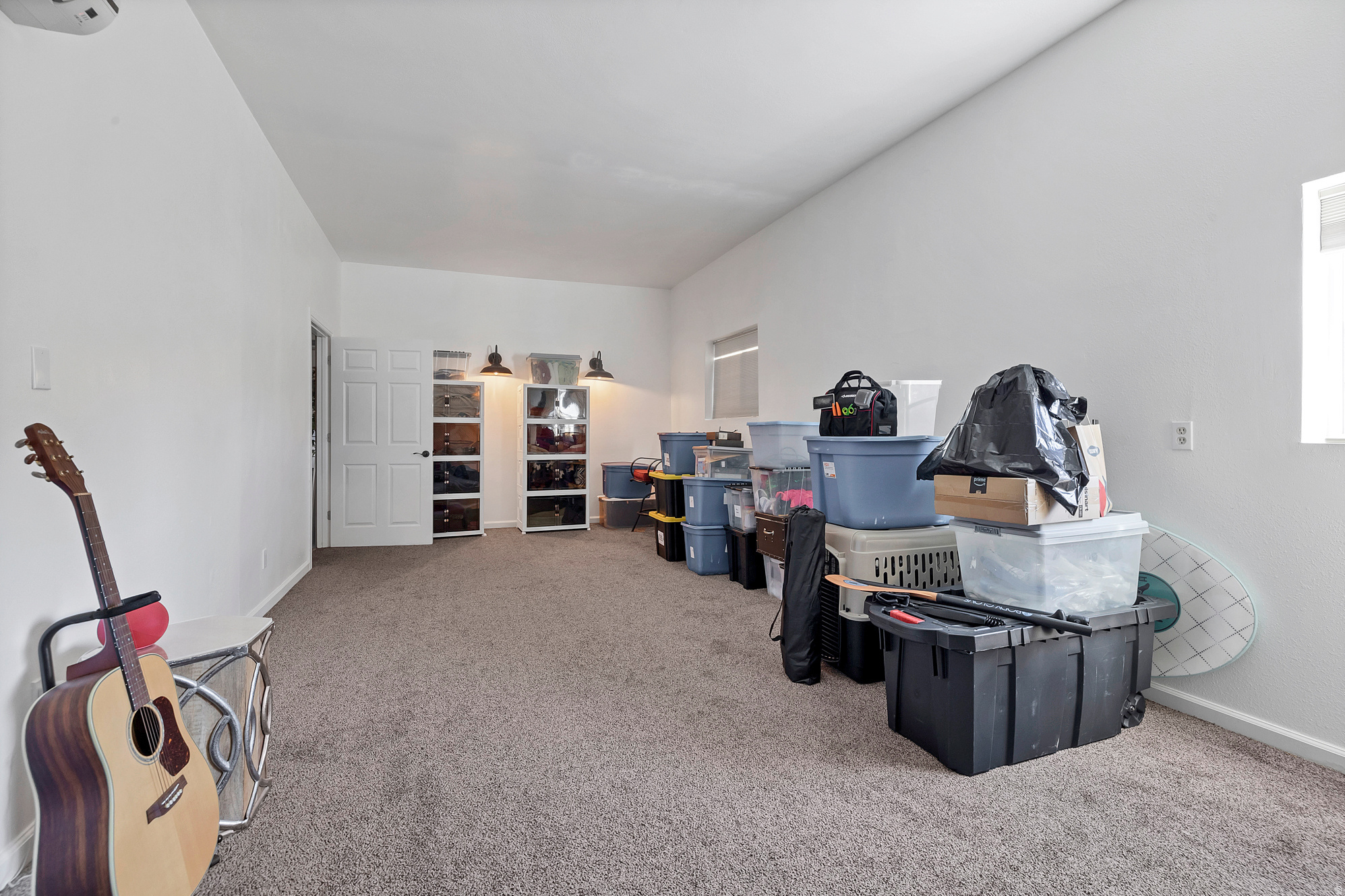 RIVER FRONT EST - Residential