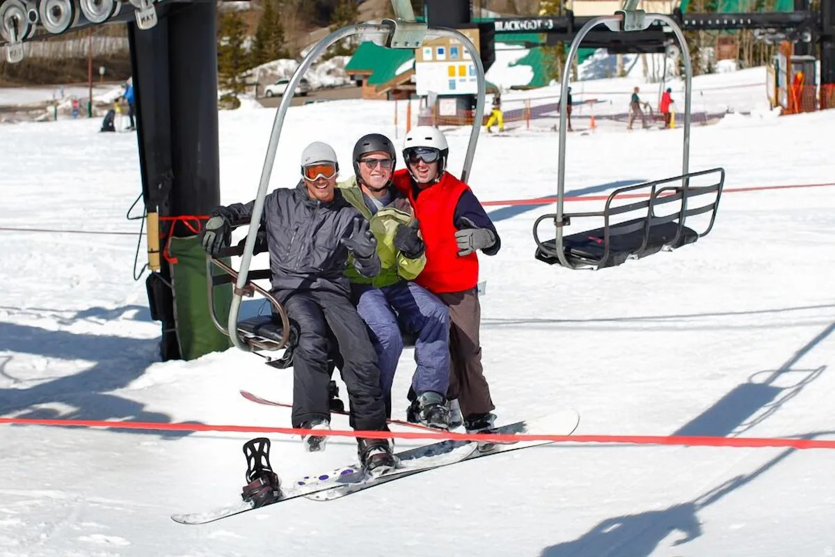 GIANT STEPS CONDOMINIUMS - Residential