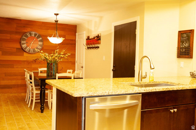 GIANT STEPS CONDOMINIUMS - Residential