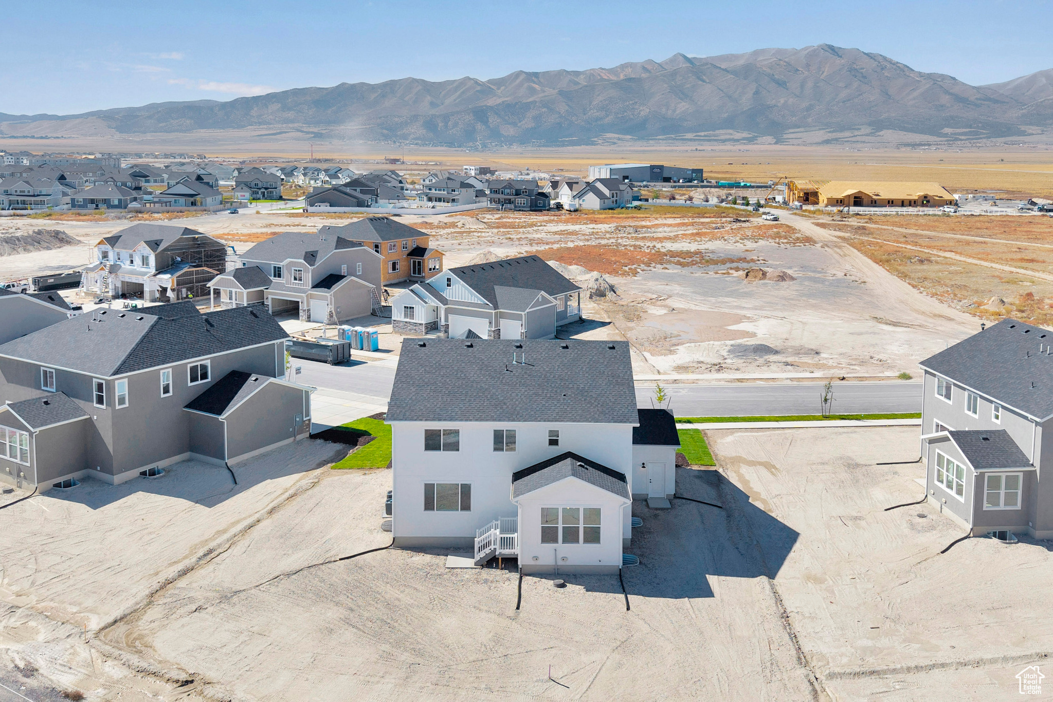 PONY EXPRESS ESTATES - Residential