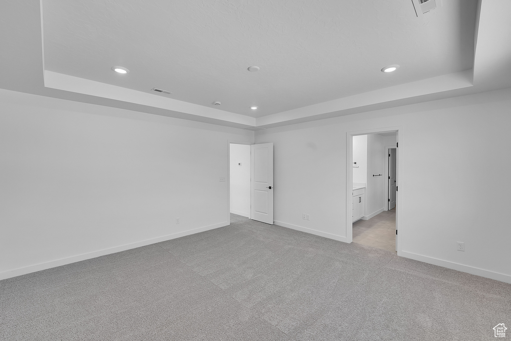 PONY EXPRESS ESTATES - Residential